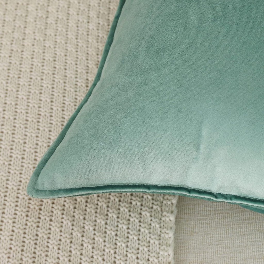 Throw Pillow Covers Pack of 2 Soft Decorative Square Cushion Covers for Couch