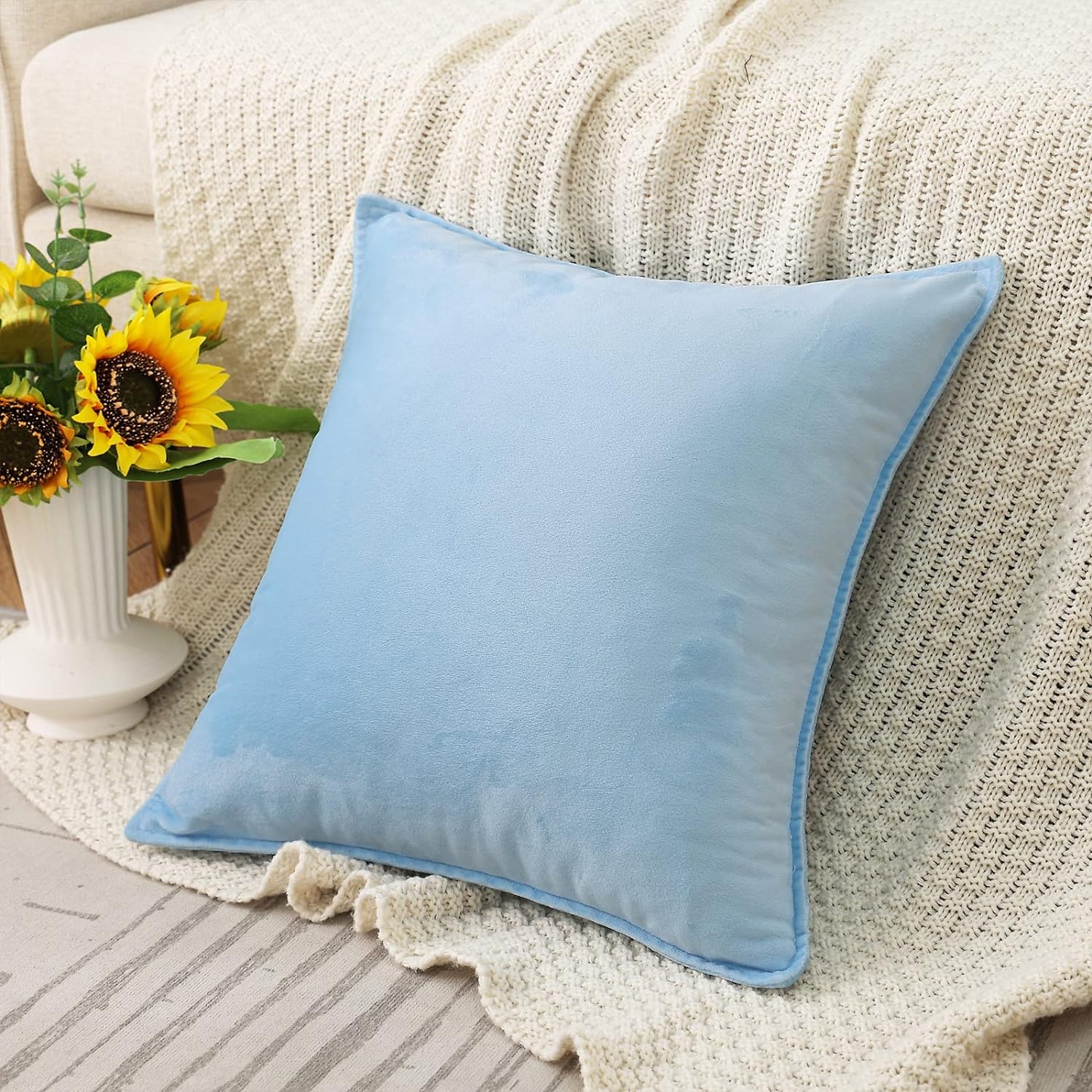 Throw Pillow Covers Pack of 2 Soft Decorative Square Cushion Covers for Couch