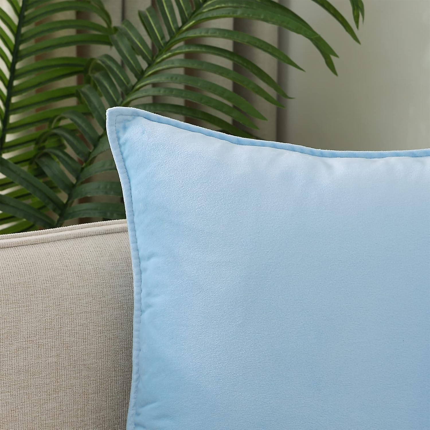 Throw Pillow Covers Pack of 2 Soft Decorative Square Cushion Covers for Couch