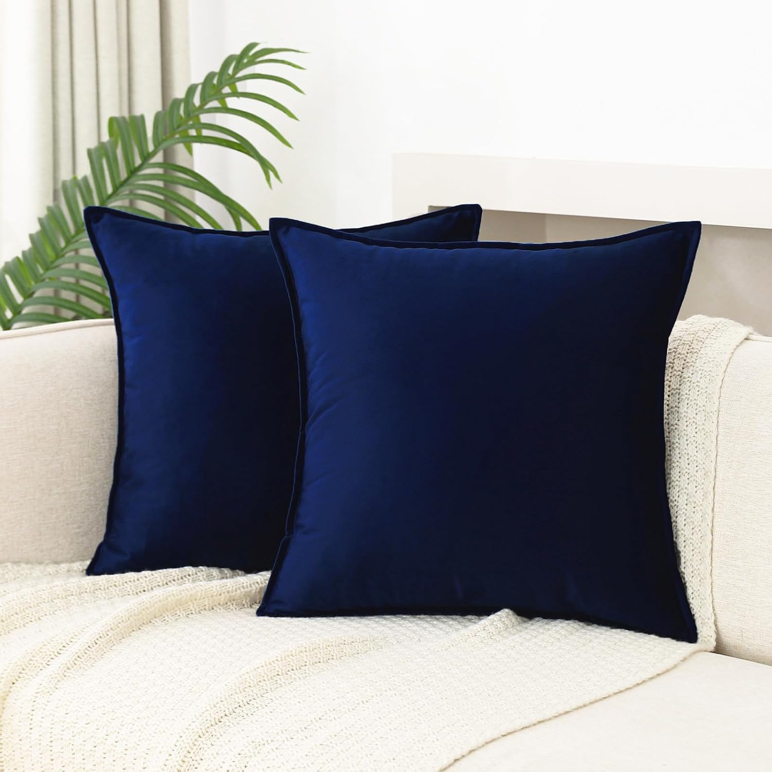 Throw Pillow Covers Pack of 2 Soft Decorative Square Cushion Covers for Couch