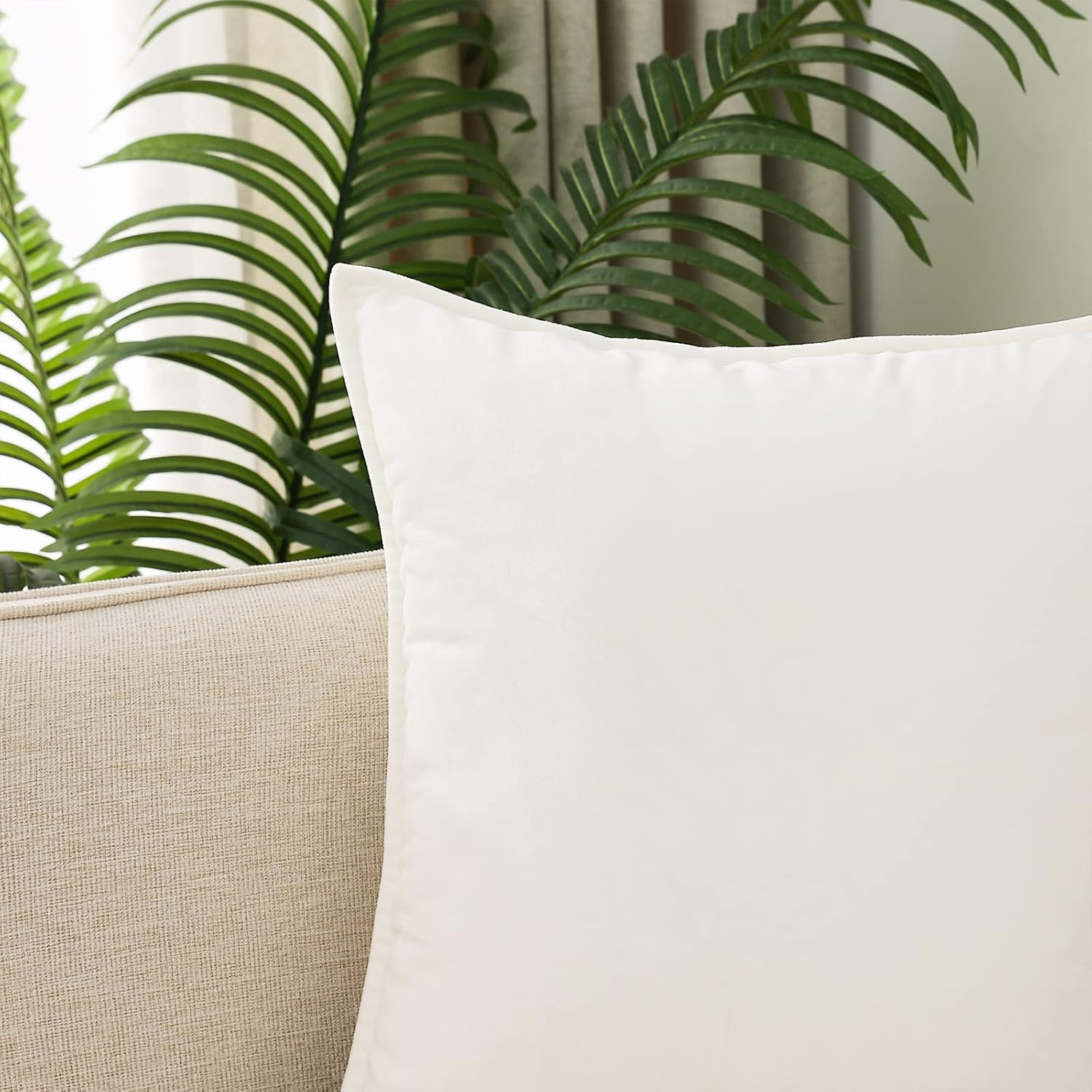 Throw Pillow Covers Pack of 2 Soft Decorative Square Cushion Covers for Couch