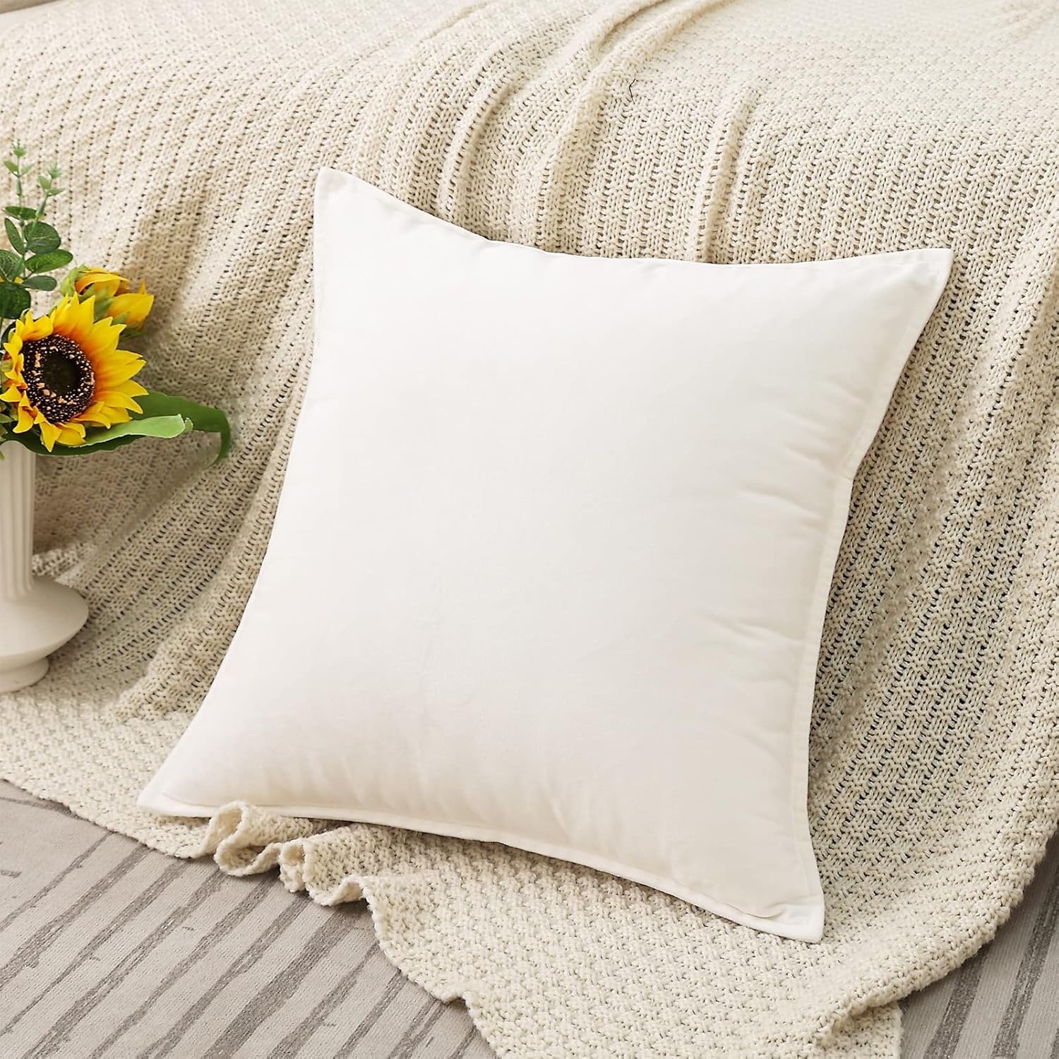Throw Pillow Covers Pack of 2 Soft Decorative Square Cushion Covers for Couch