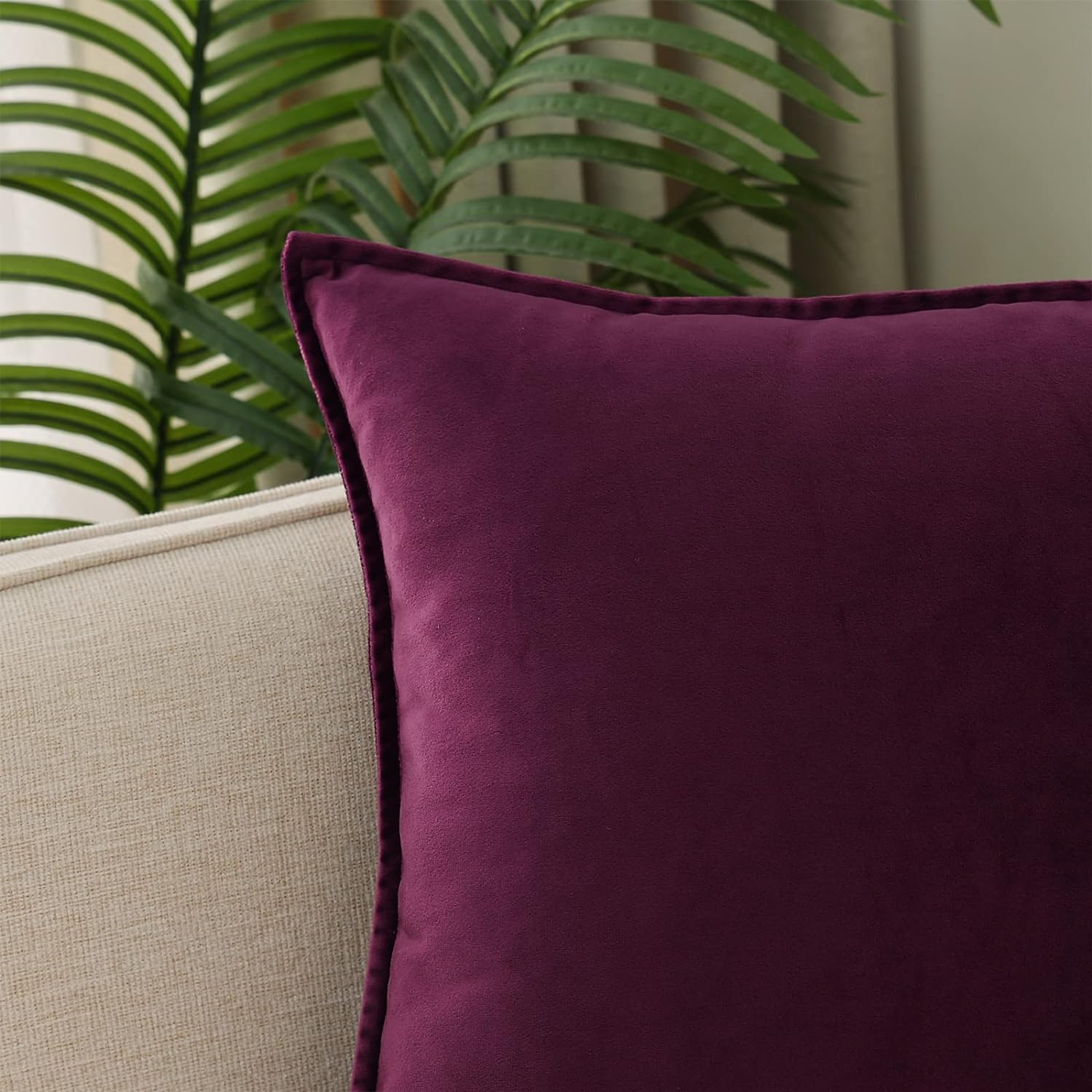 Throw Pillow Covers Pack of 2 Soft Decorative Square Cushion Covers for Couch