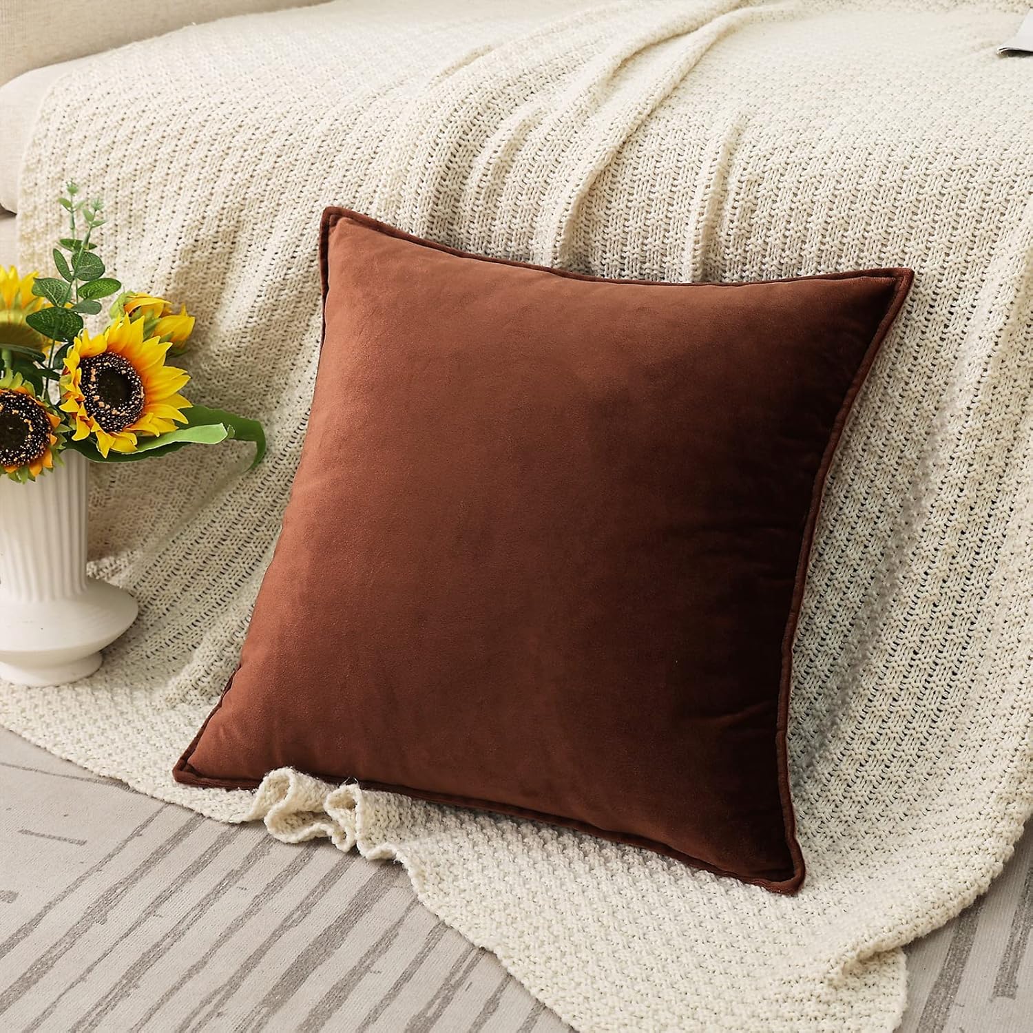 Throw Pillow Covers Pack of 2 Soft Decorative Square Cushion Covers for Couch