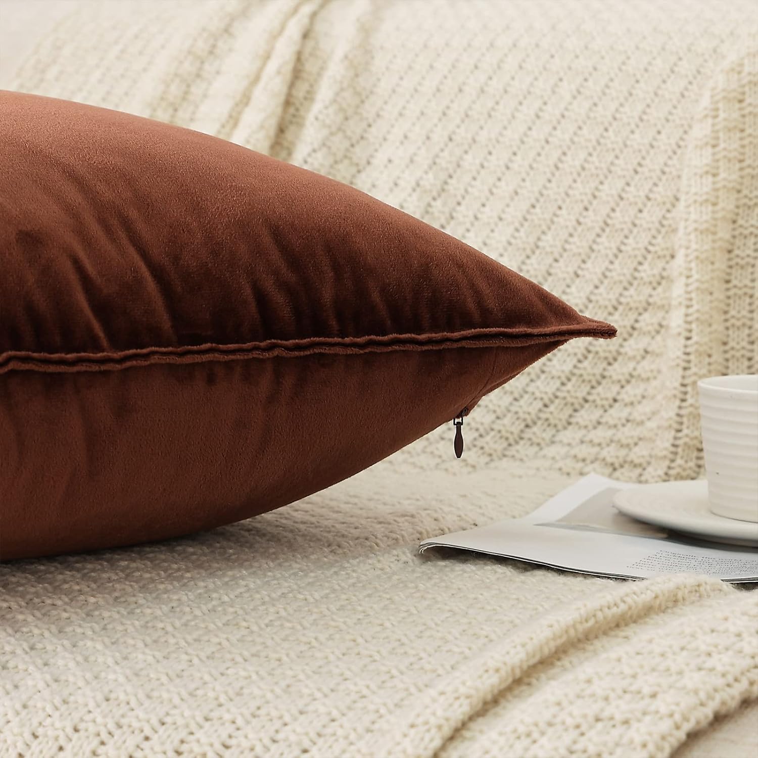 Throw Pillow Covers Pack of 2 Soft Decorative Square Cushion Covers for Couch