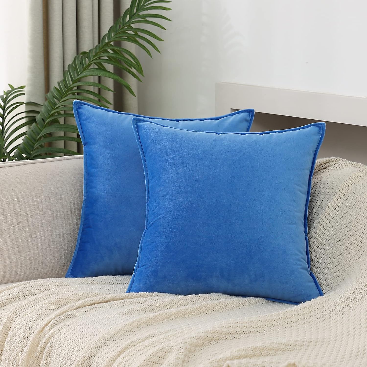 Throw Pillow Covers Pack of 2 Soft Decorative Square Cushion Covers for Couch