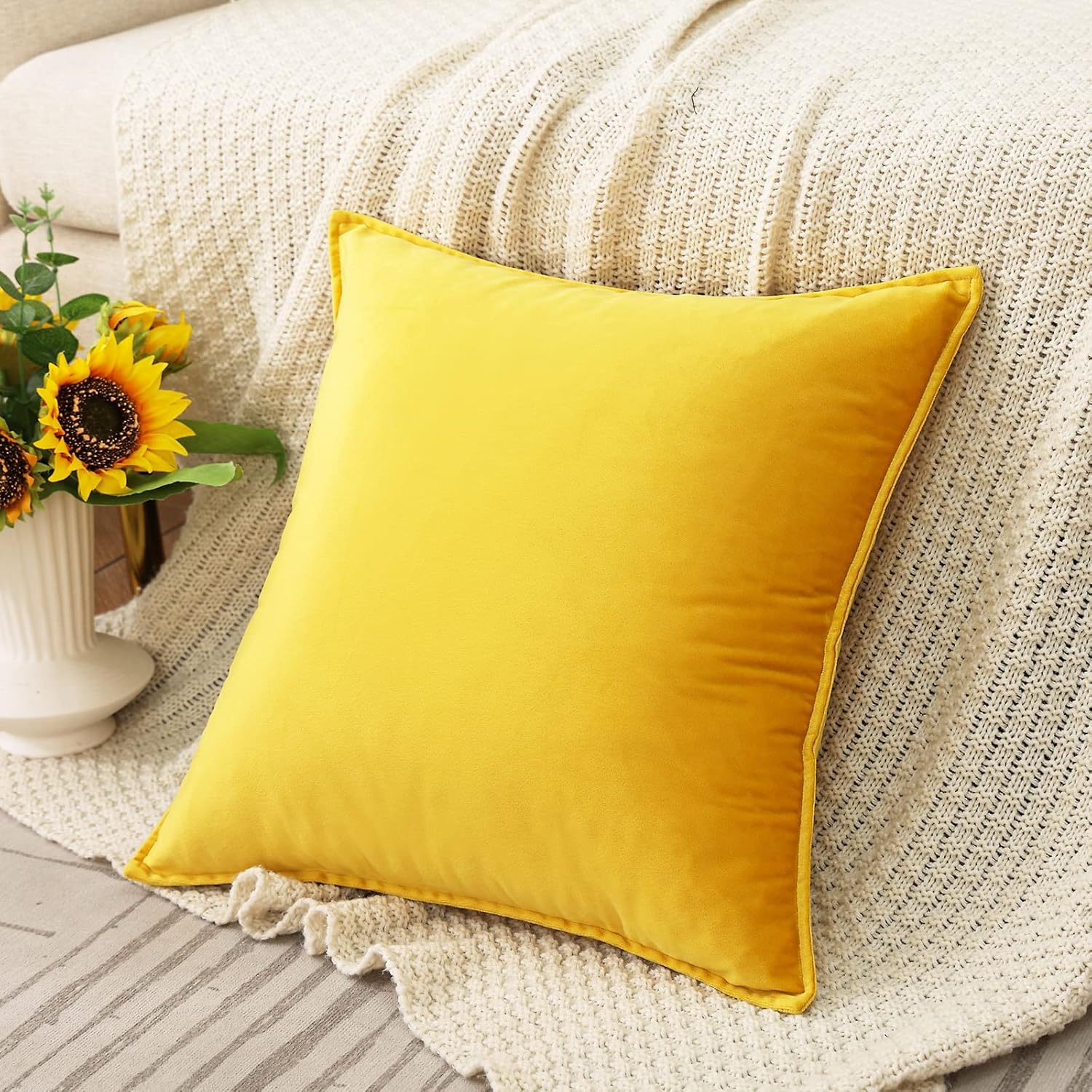 Throw Pillow Covers Pack of 2 Soft Decorative Square Cushion Covers for Couch